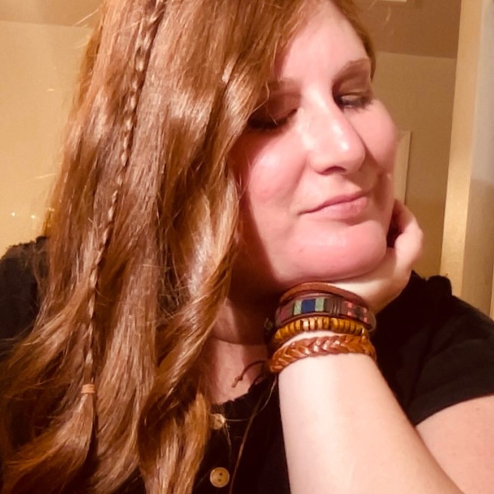 Meet your Posher, Carissa